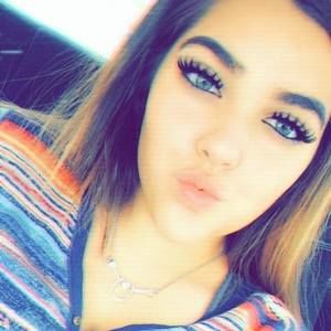 Meet your Posher, Johnnessa